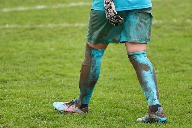 Různé taktiky brankářů při obraně penalti